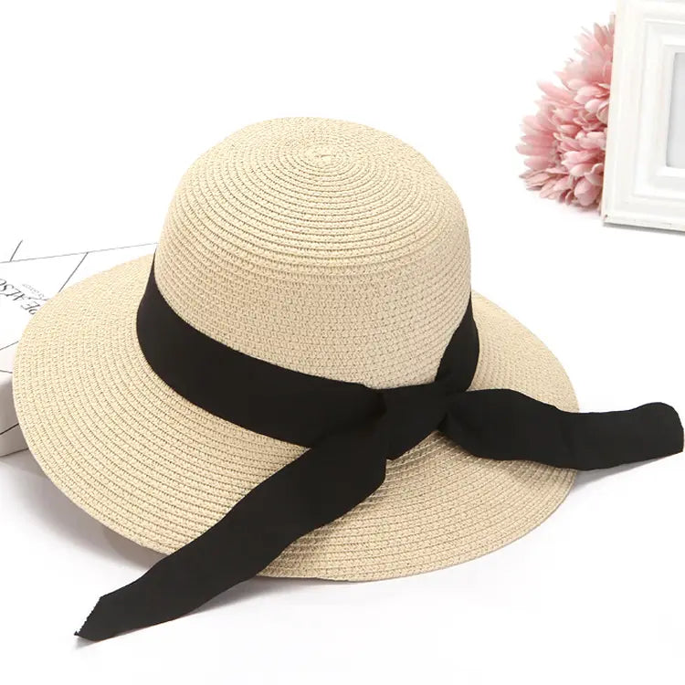 The special 3-piece summer beach set (1 Cardigan + 1 Sunglasses + 1 Wide Brim Straw Weaving Hat)